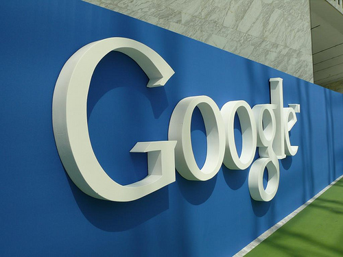 Сервис поиска авиарейсов от Google треплет перья конкурентов