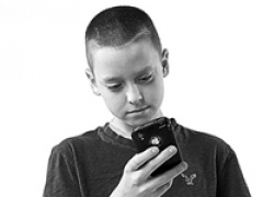 Отчёт: 70% подростков скрывают свою онлайн-активность от родителей