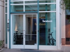 Facebook вынудили продолжить судебную тяжбу из-за «Спонсируемых историй»